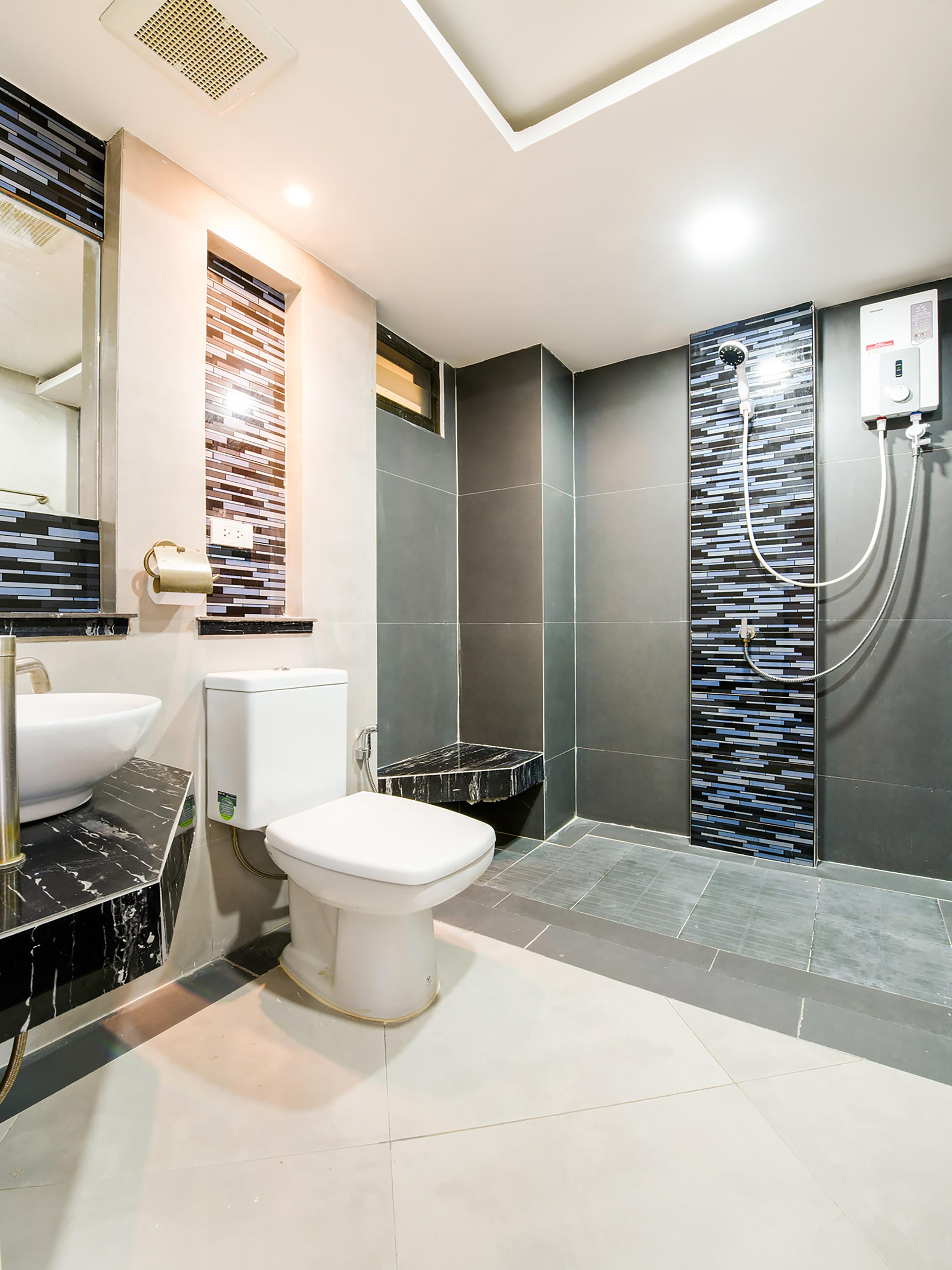 Super Oyo 458 Nakorn Siam Boutique Hotel Pattaya Luaran gambar