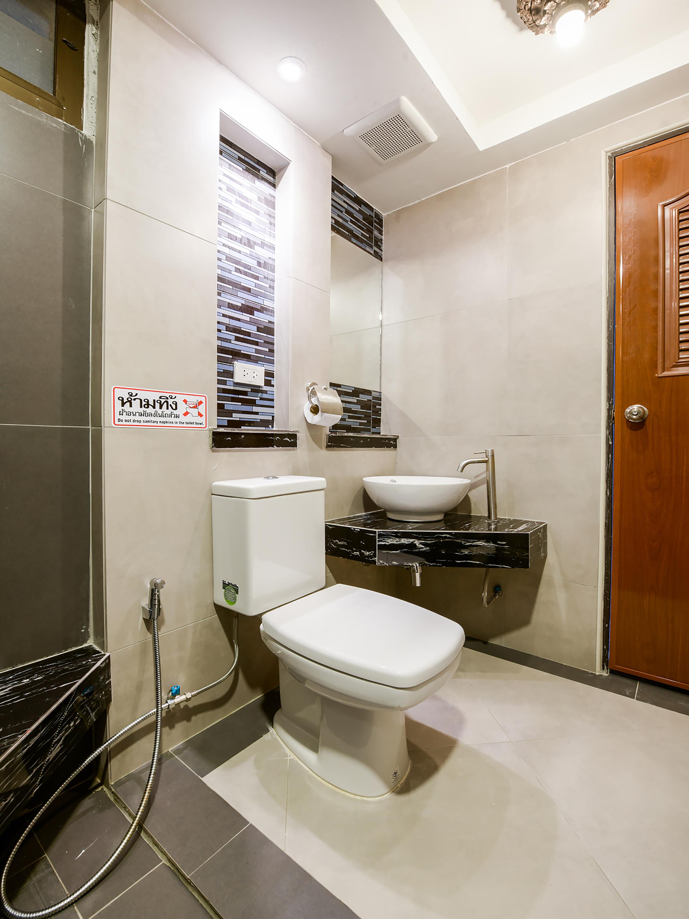 Super Oyo 458 Nakorn Siam Boutique Hotel Pattaya Luaran gambar