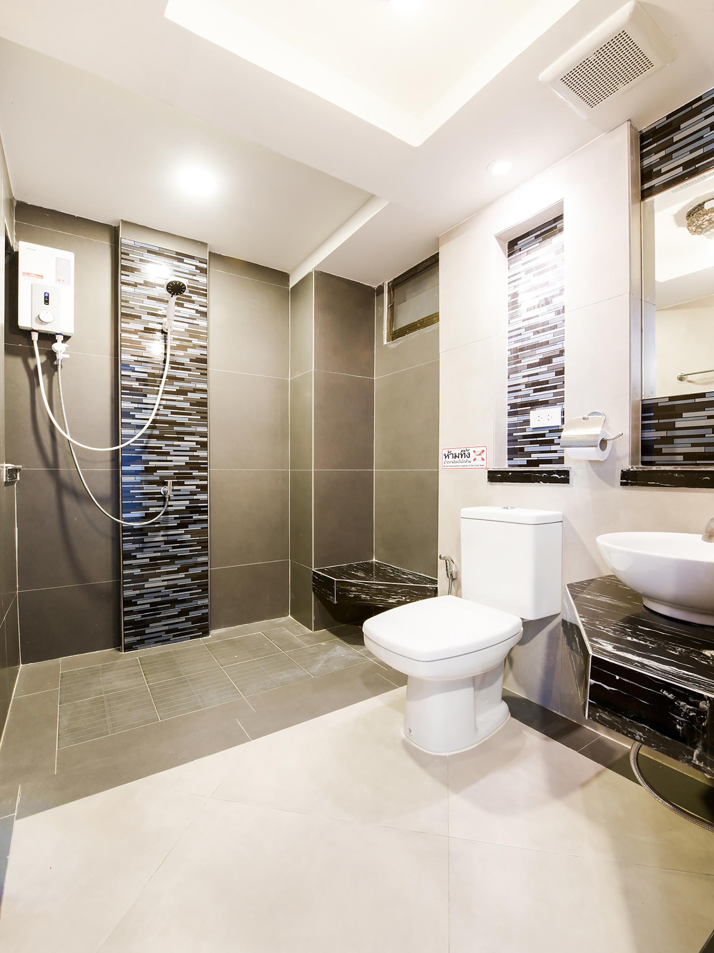Super Oyo 458 Nakorn Siam Boutique Hotel Pattaya Luaran gambar